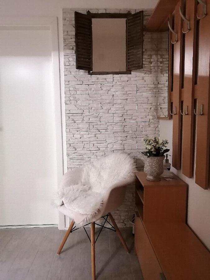 Apartmani Paula Banjol ภายนอก รูปภาพ