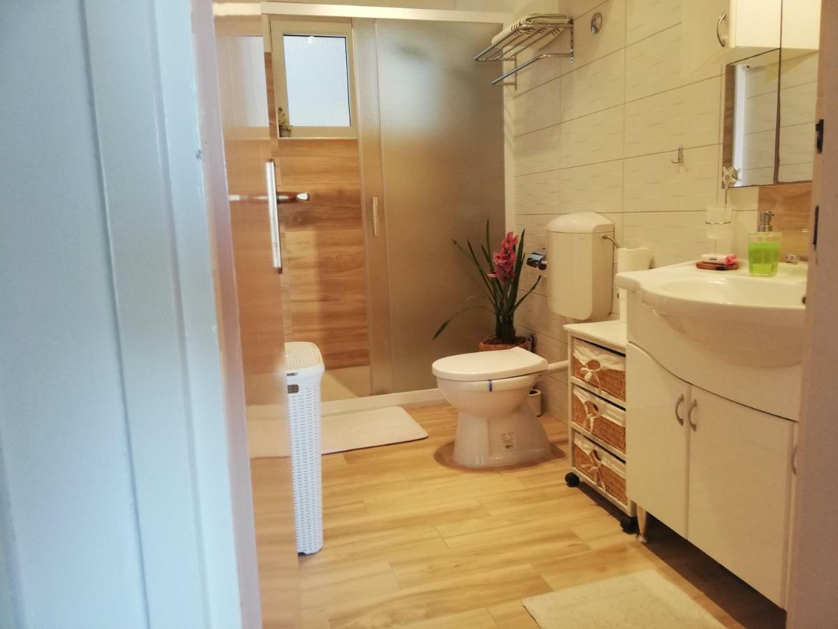 Apartmani Paula Banjol ภายนอก รูปภาพ